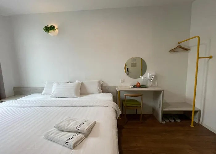 Vrest Hotel
